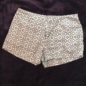 Linen shorts